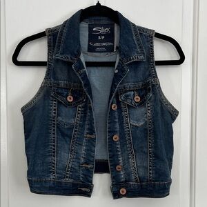 Silver Jeans Co. Denim vest size small